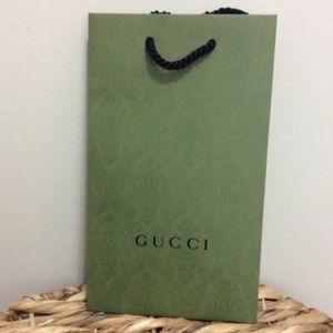 🔴 Gucci Green Foliage Shopping/Gift Bag! 🔥